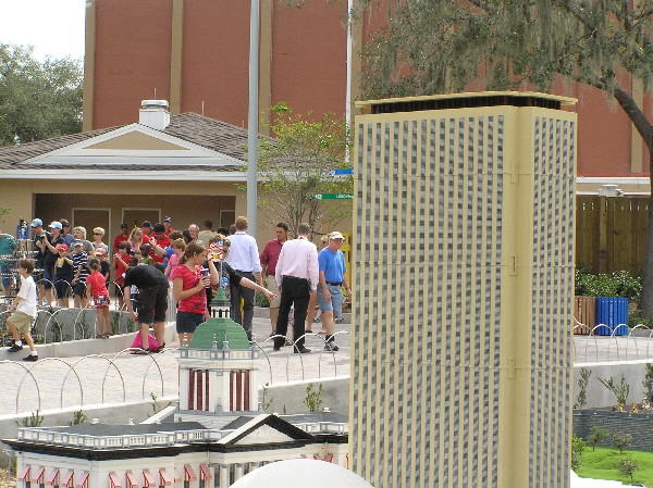 miniland-667.jpg