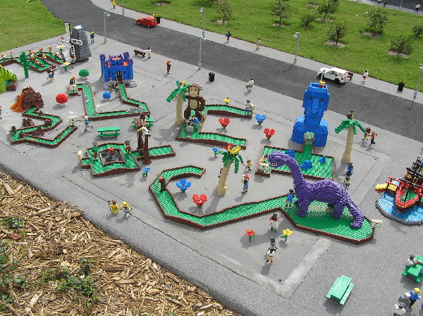 miniland-672.jpg
