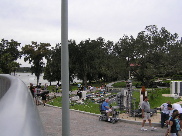 miniland-718.jpg