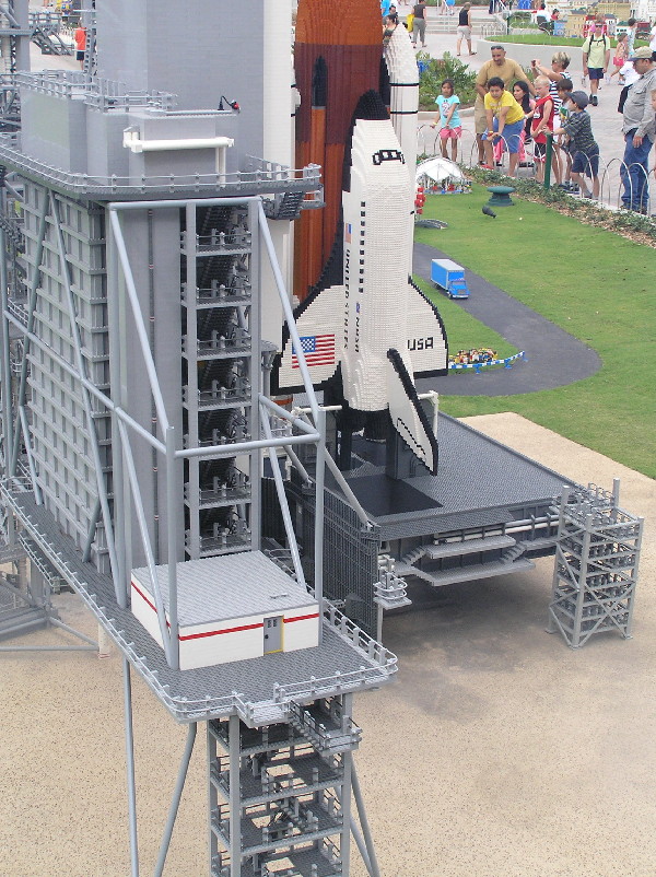 miniland-748.jpg