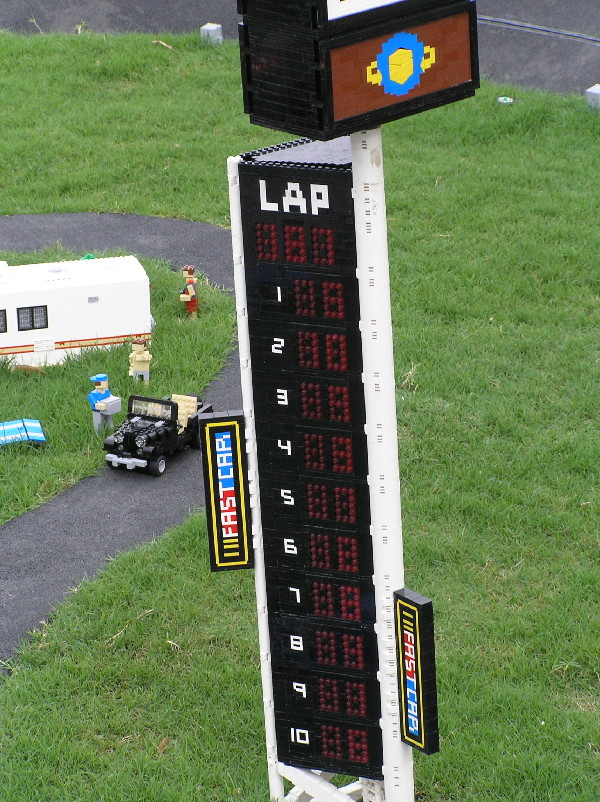 miniland-749.jpg