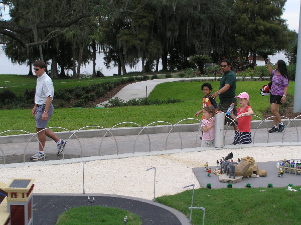 miniland-792.jpg