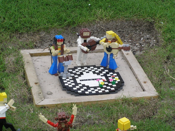 miniland-810.jpg