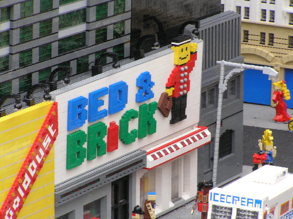 miniland-862.jpg