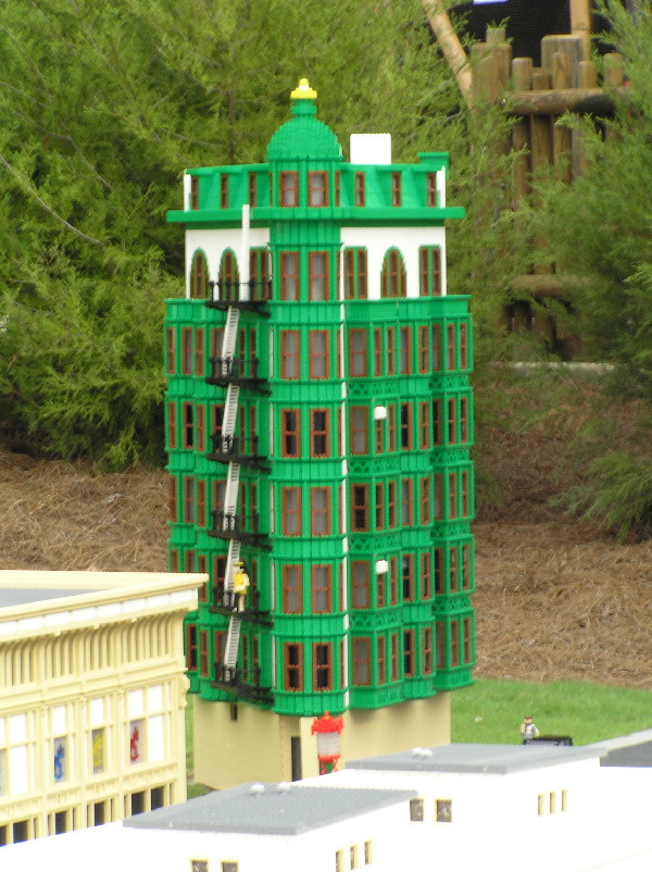 miniland-870.jpg