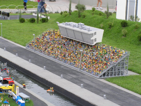 miniland-909.jpg