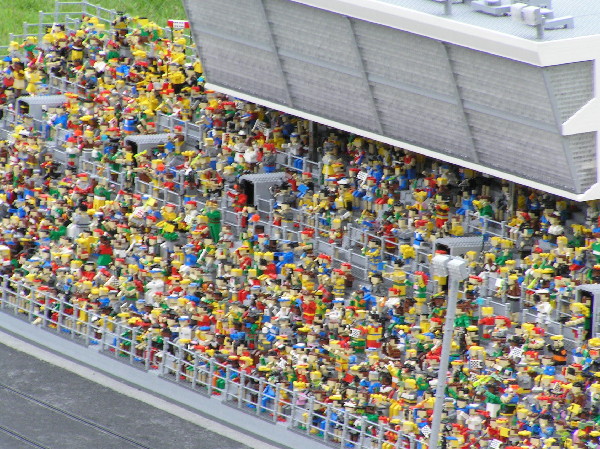 miniland-910.jpg