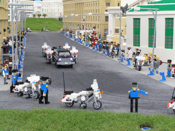 miniland-921.jpg