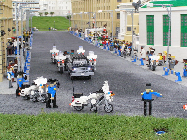 miniland-922.jpg