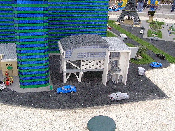 miniland-924.jpg