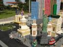 miniland-057.jpg