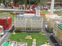 miniland-410.jpg