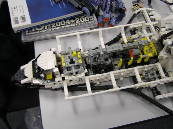 2005-04-10-100p.jpg