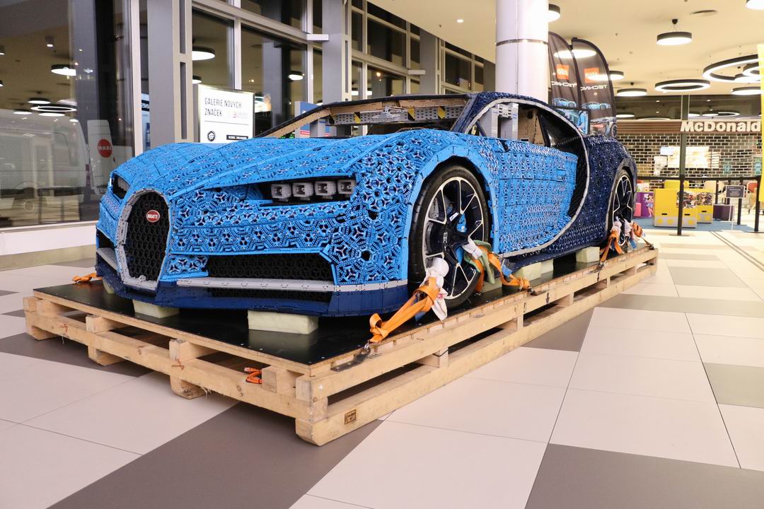 06-bugatti.jpg