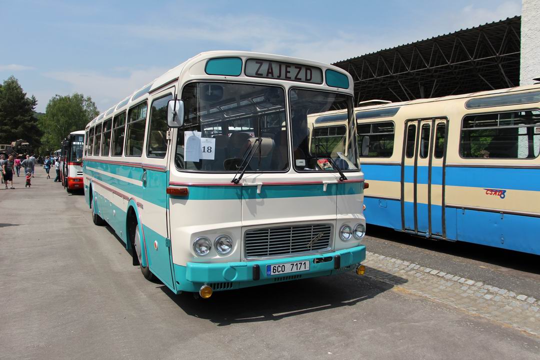 16-bus_sd11-real.jpg