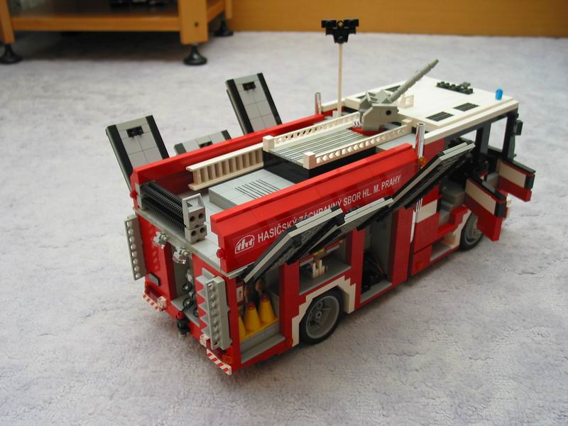 19-dennis.jpg
