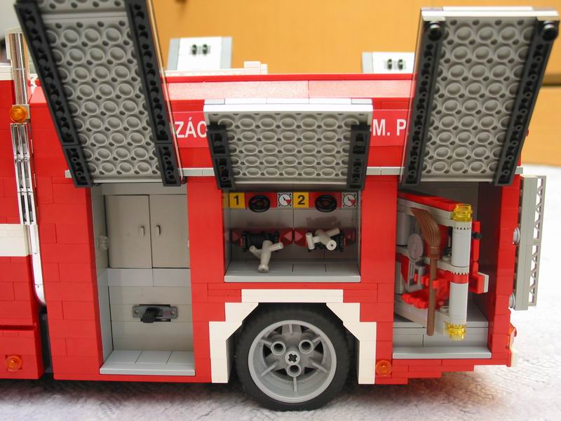 27-dennis.jpg