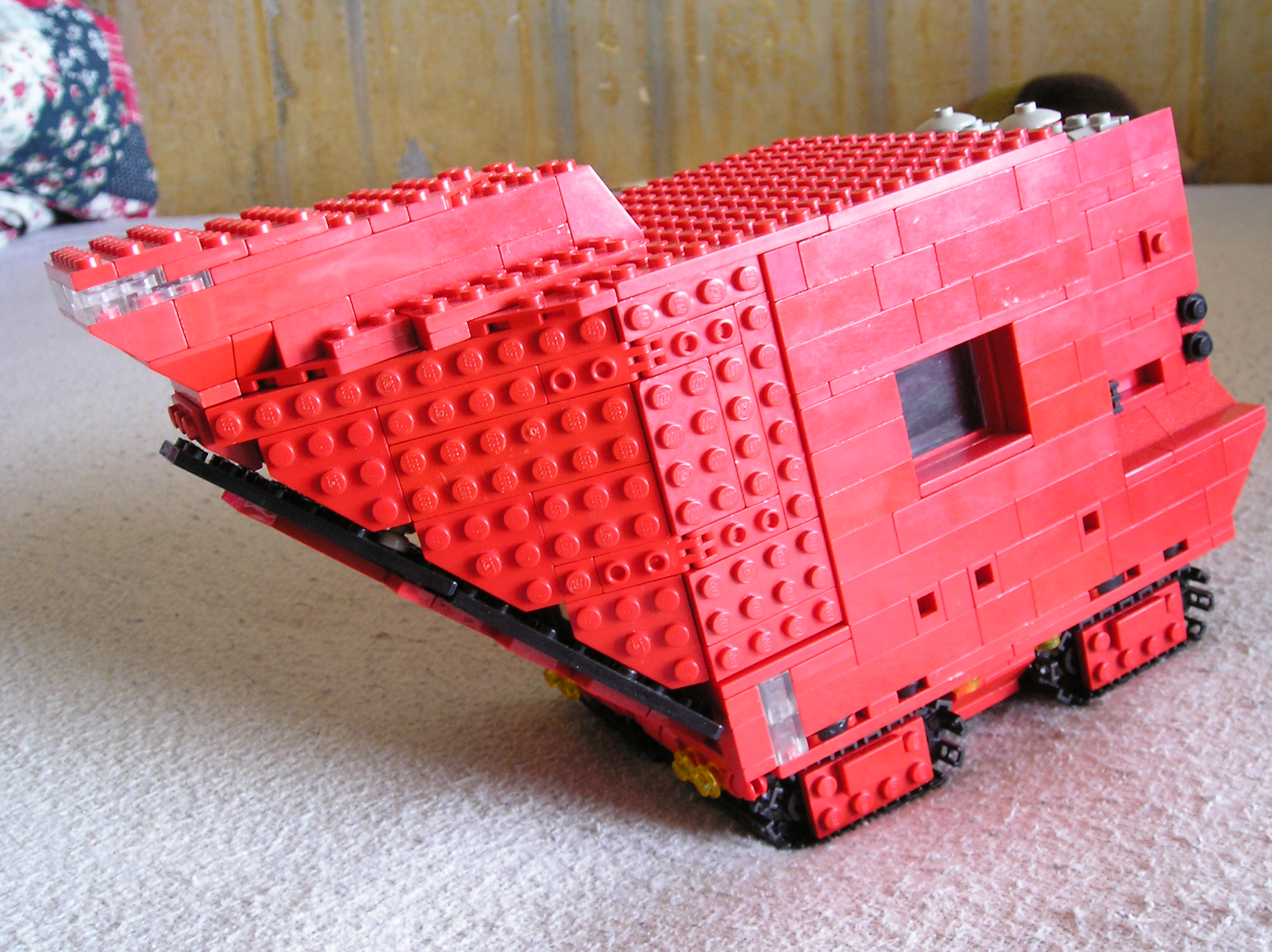 sw-sandcrawler1.jpg