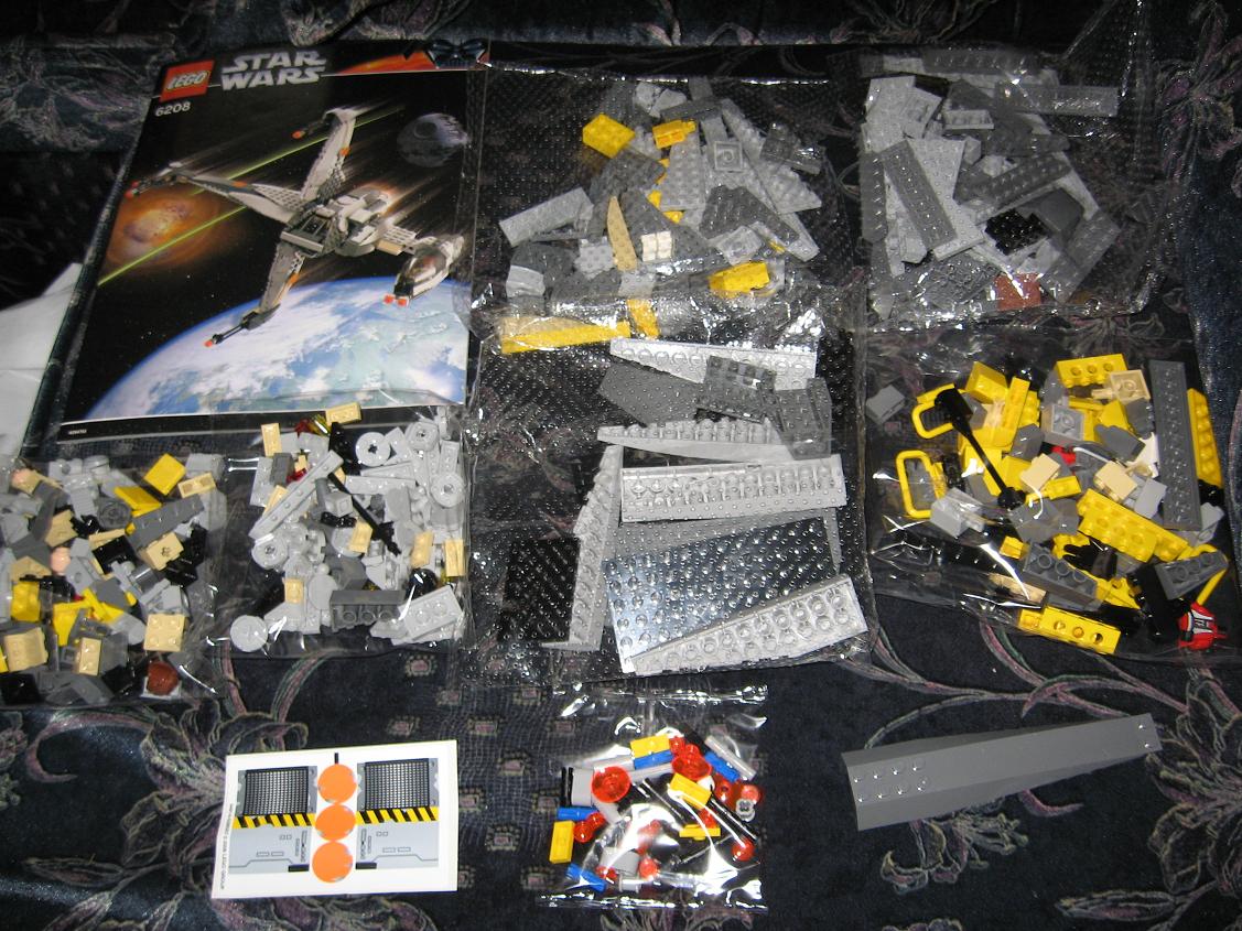 6208_b-wing_box_bags.jpg