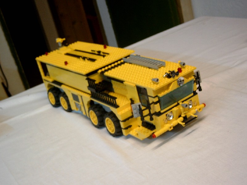 001_truck.jpg