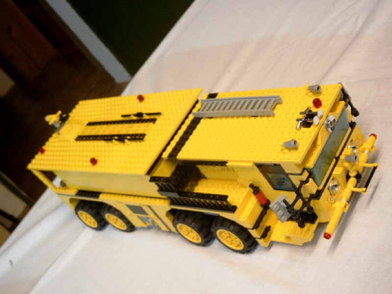 004_truck.jpg