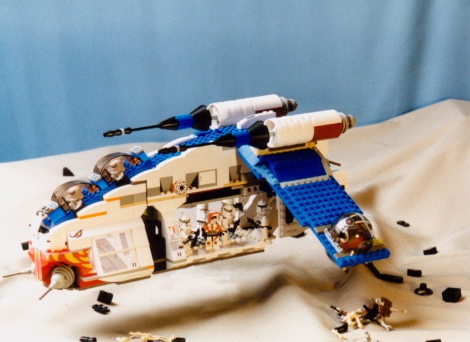 rep._gunship_blue3.jpg