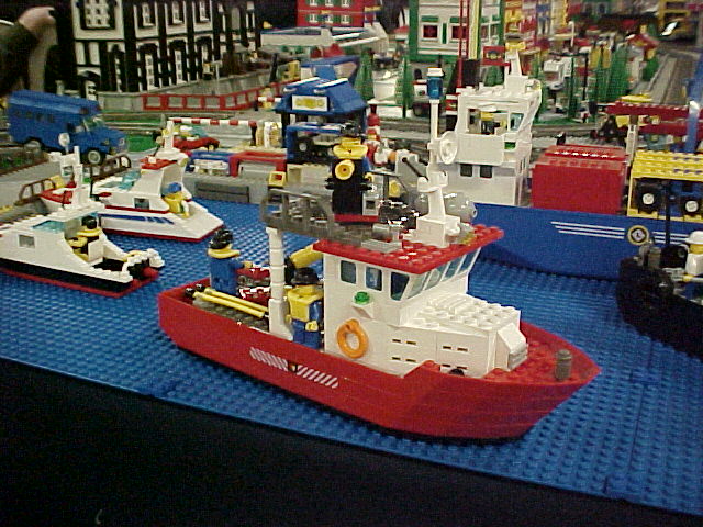 kevin_z-boat-2.jpg