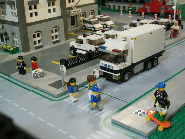 street-2.jpg