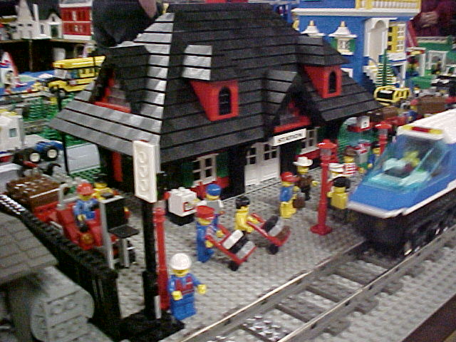 luc-train-station-4.jpg