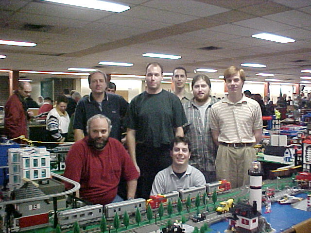 a_monlug_group.jpg