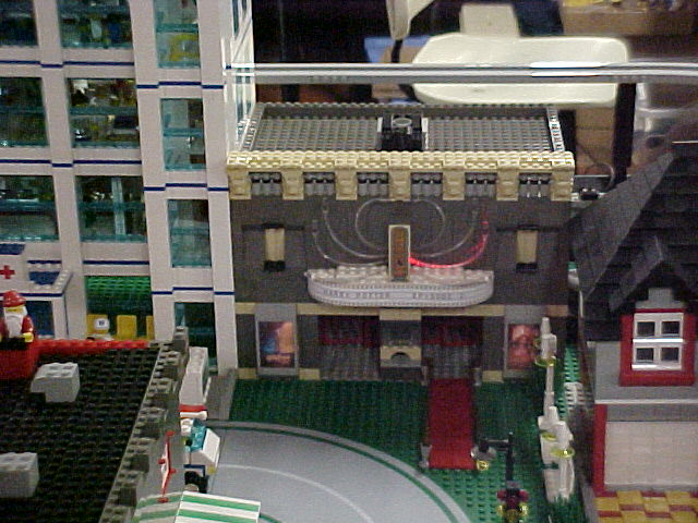 michel-theater-2.jpg