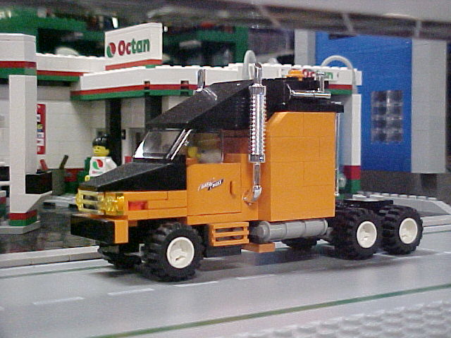 pierre-day-ross-truck.jpg
