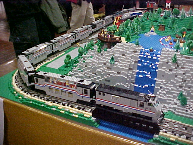 long_metroliner_01.jpg