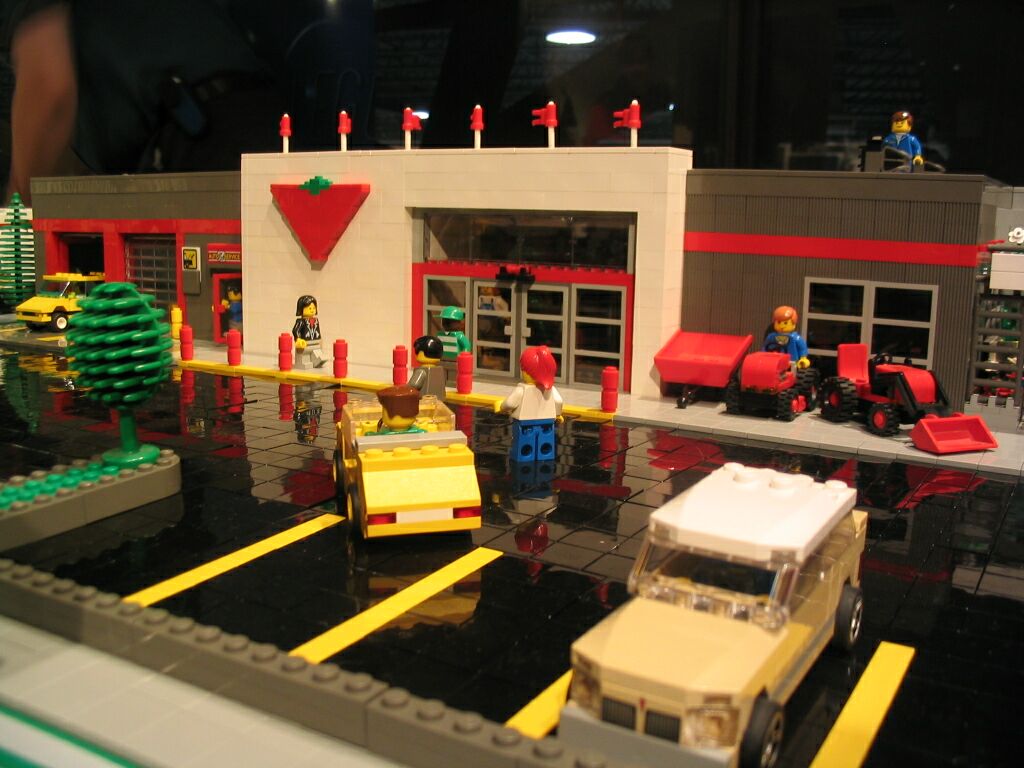 pierre_canadian-tire-3.jpg