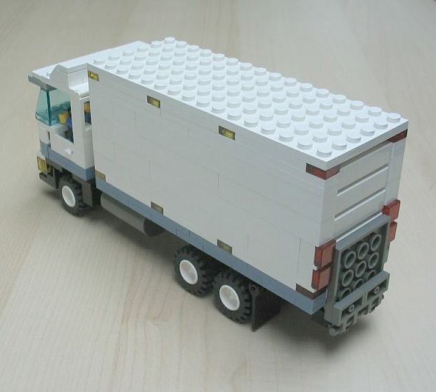 delivery-truck-1-3.jpg
