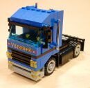 european-flat-nose-truck-blue-01.jpg