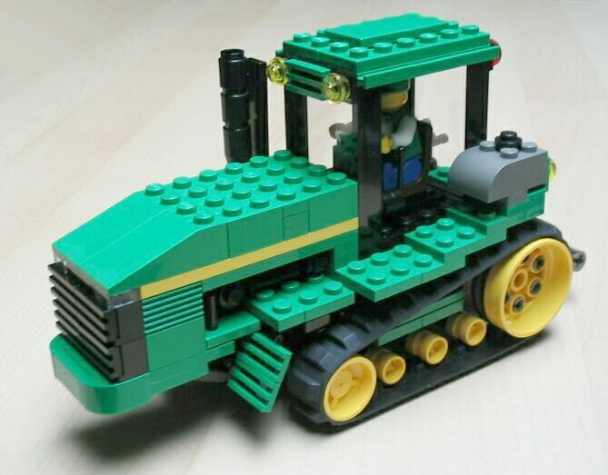 j-d-tractor-1.jpg