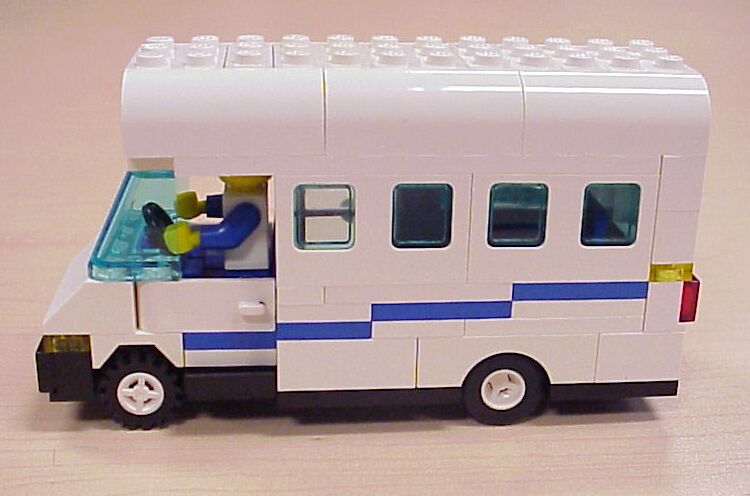 minibus-02.jpg