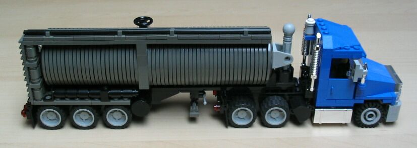 semi-tanker-5.jpg