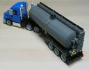 semi-tanker-3.jpg