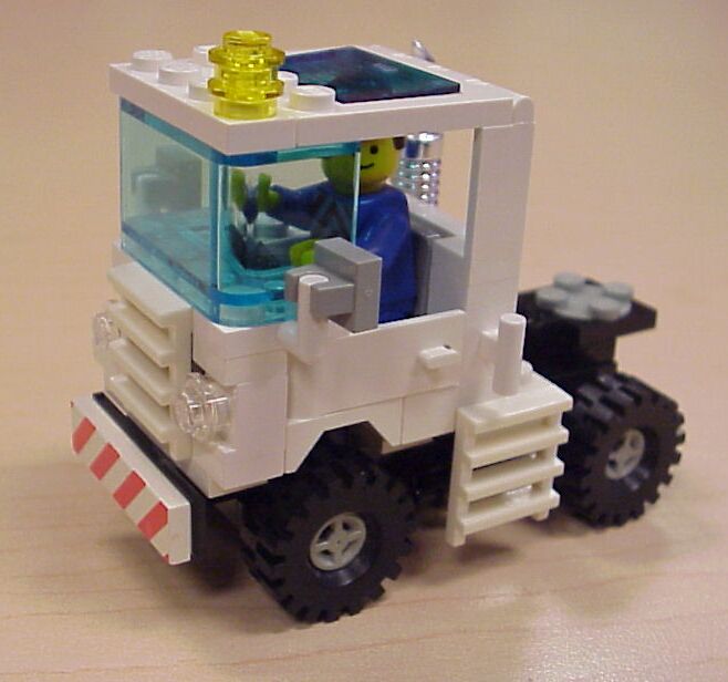 terminal-tractor-1.jpg