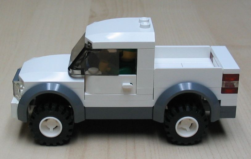 pick-up-white-02.jpg