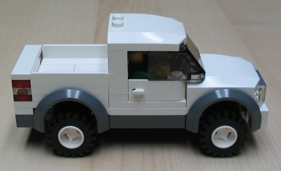 pick-up-white-05.jpg