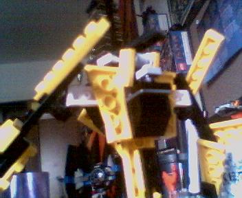 biggerbot004.jpg