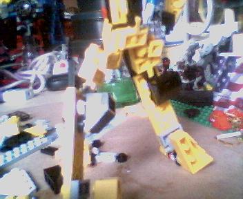 biggerbot005.jpg