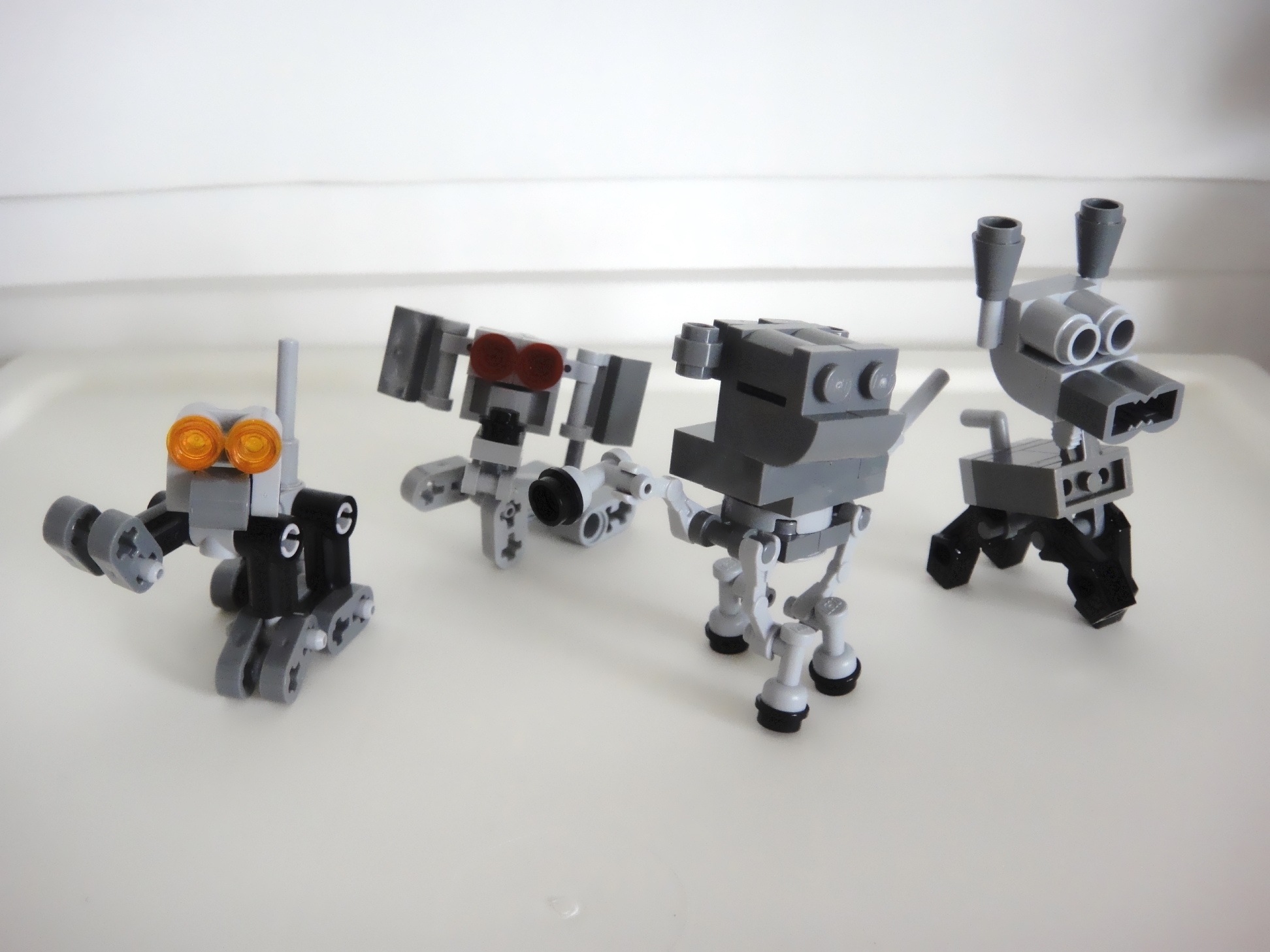 lego_moc_robdoggies_02.jpg