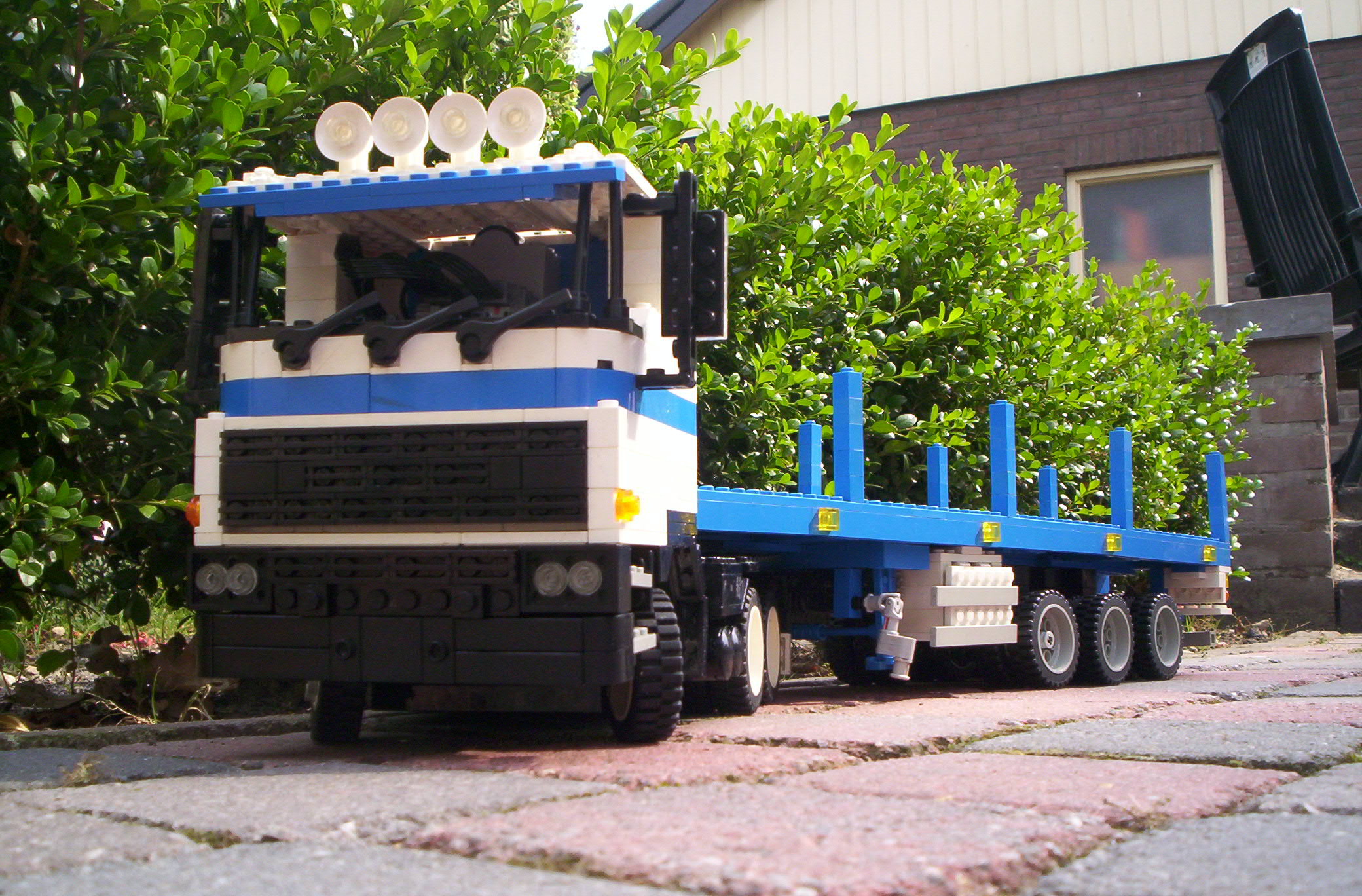 100_7002.jpg