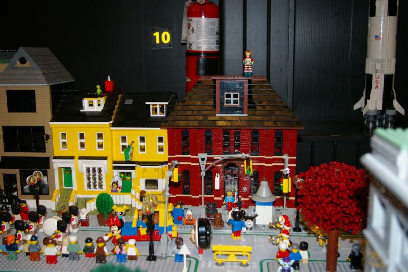 parade2.jpg