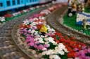 flowerhe.jpg