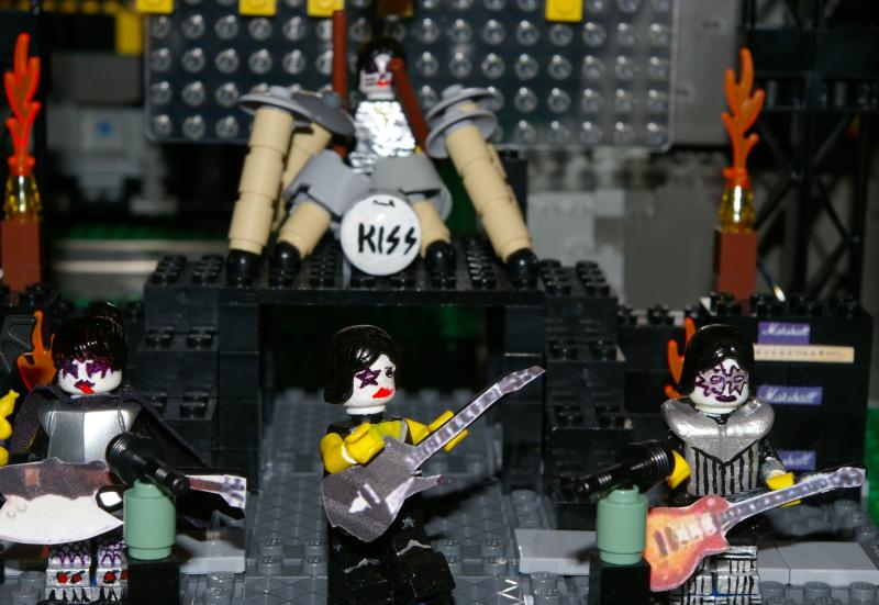kiss04.jpg